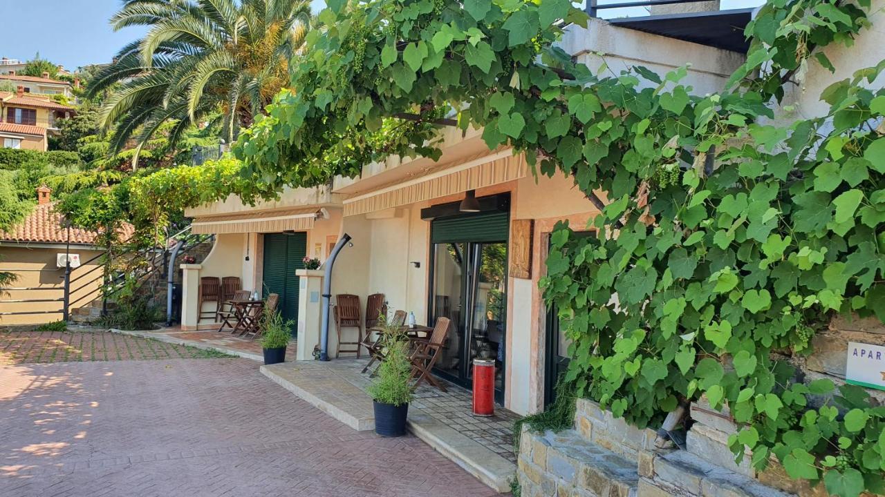Studio-Apartments Monfort Portorož Eksteriør billede