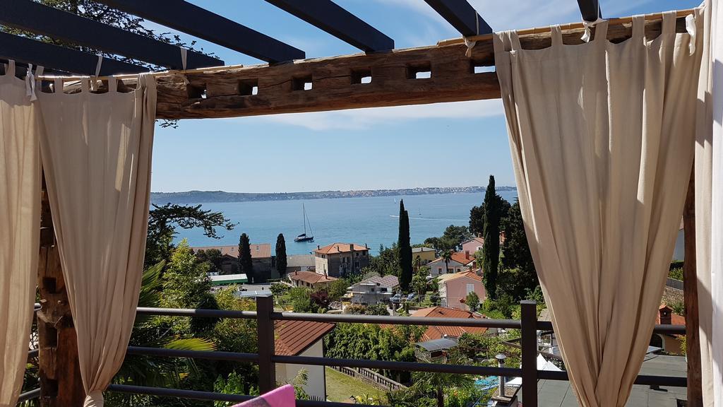 Studio-Apartments Monfort Portorož Eksteriør billede